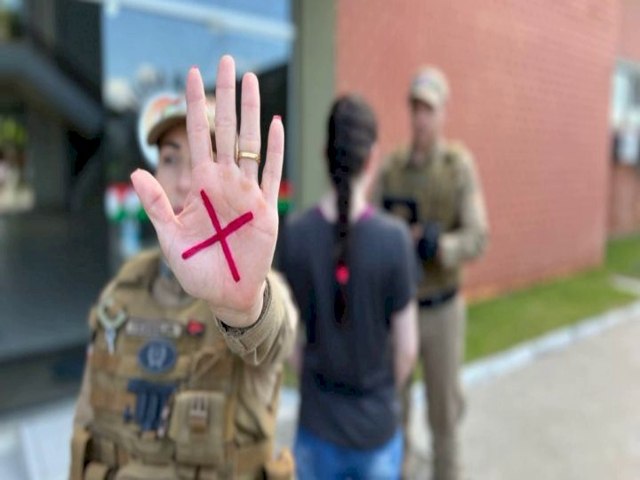 Masculino é conduzido à delegacia em Coronel Martins por violência doméstica