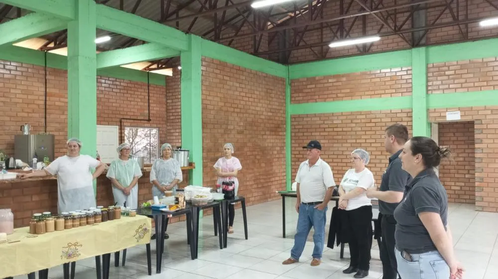  Curso Derivados do Leite incentiva inovação entre as produtoras rurais de SC