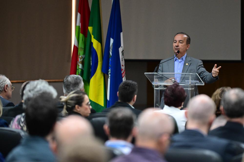 Em Joinville, programa alcança 274 prefeitos atendidos de 19 associações